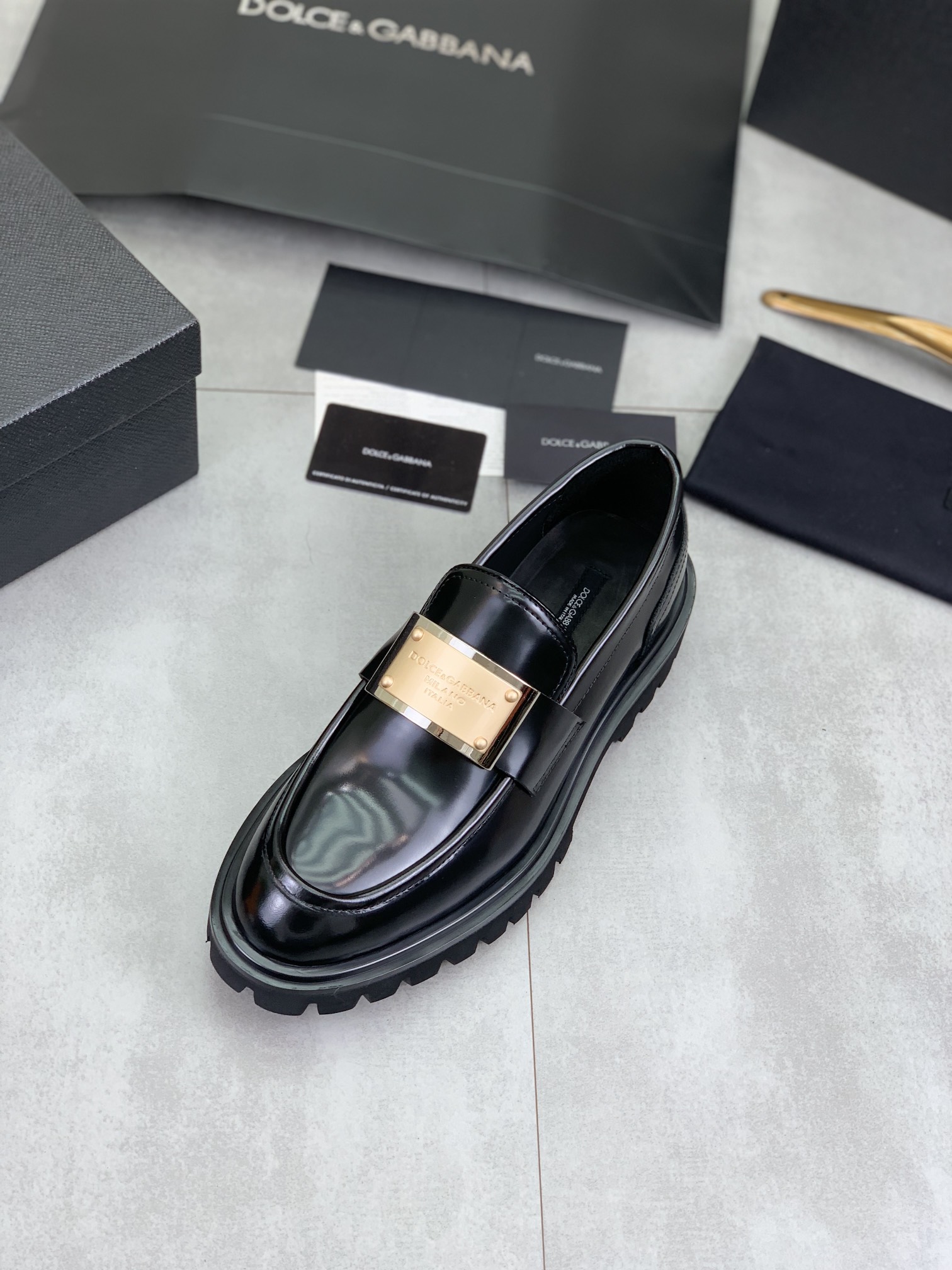 olce & Gabbana shoe